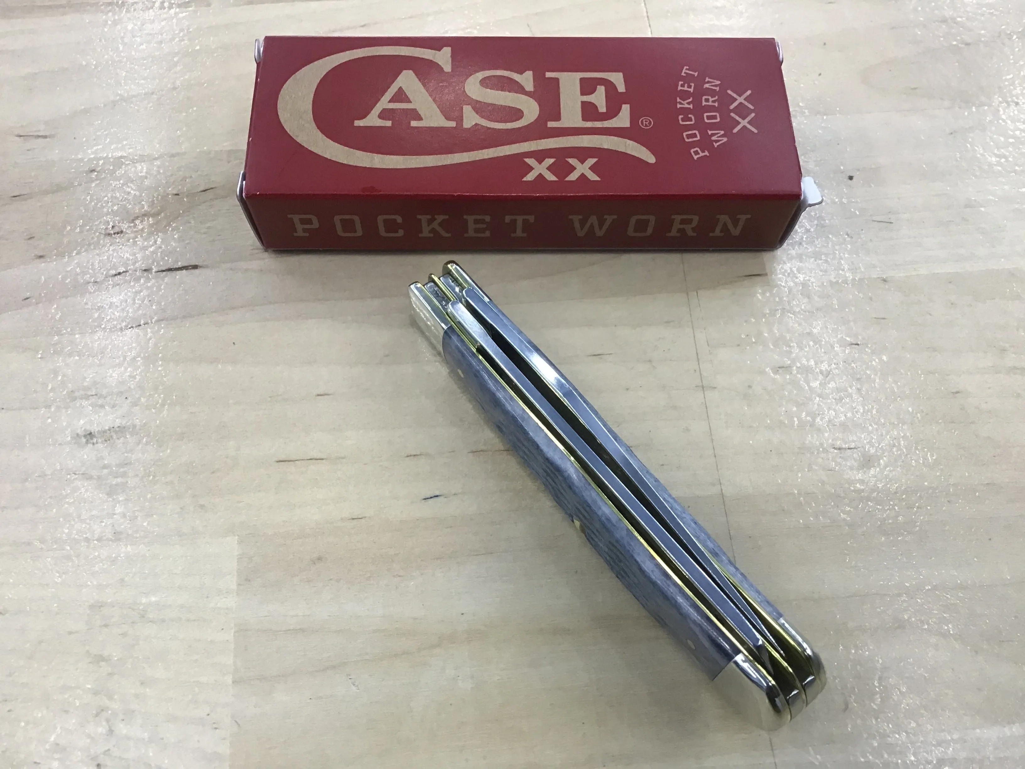 Case Gray Crandall Trapper